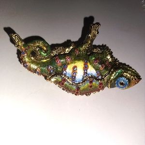 Chameleon jeweled trinket box